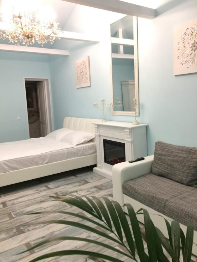 Отель Solaria House Констанца Экстерьер фото