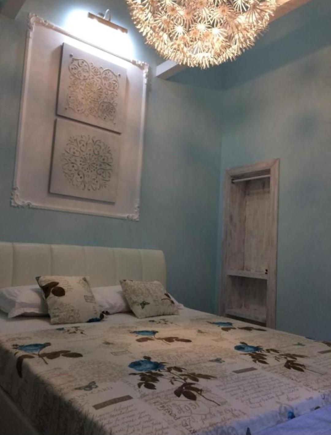Отель Solaria House Констанца Экстерьер фото