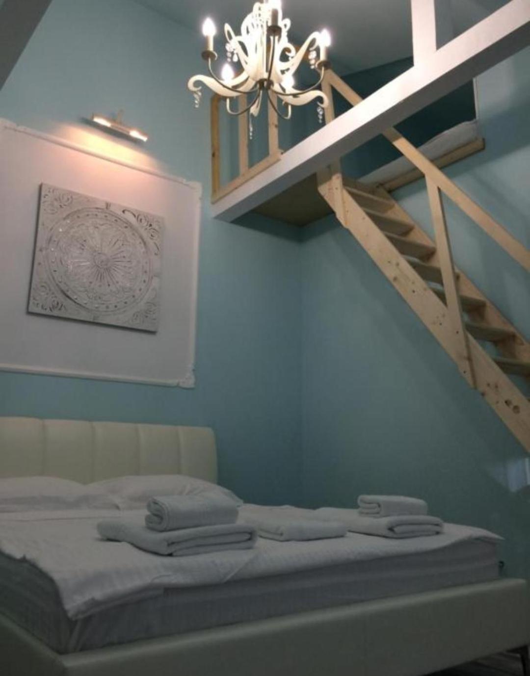 Отель Solaria House Констанца Экстерьер фото
